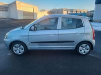 Gebraucht Kia Picanto 65 PS (47 kW) 2007 Silber Kleinwagen