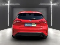 Gebraucht Ford Focus ST-Line 150 PS (110 kW) 2020 Rot Limousine