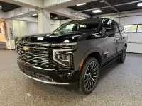 Neu Chevrolet Suburban 426 PS (313 kW) 2026 Schwarz SUV