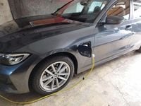 Gebraucht BMW 330e Advantage 292 PS (214 kW) 2021 Grau Kombi