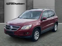 Gebraucht VW Tiguan Track & Field 140 PS (102 kW) 2009 Rot SUV