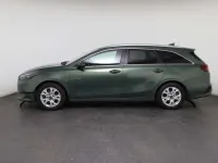 Gebraucht Kia Ceed Gold 160 PS (117 kW) 2024 Experience green Kleinwagen
