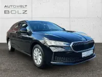 Używany Skoda Superb Essence 150 KM (110 kW) 2025 Czarny Sedan/Limuzyna
