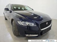 Gebraucht Jaguar XF 163 PS (119 kW) 2020 Blau Limousine