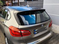 Gebraucht BMW 218 Active Tourer 136 PS (100 kW) 2016 Grau Van / Kleinbus