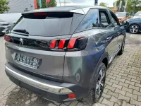 Gebraucht Peugeot 3008 Allure 131 PS (96 kW) 2023 Lackierung platiniumgrau/meta SUV