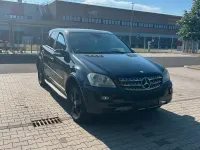 Gebraucht Mercedes ML420 306 PS (225 kW) 2007 Schwarz SUV