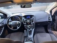 Gebraucht Ford Focus Titanium 125 PS (91 kW) 2012 Braun Kleinwagen