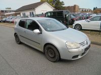 Gebraucht VW Golf V Trendline 90 PS (66 kW) 2005 Silber Limousine