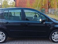 Second-hand Renault Modus 111 CP (81 kW) 2008 Negru Monovolum