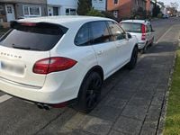 Gebraucht Porsche Cayenne 300 PS (220 kW) 2010 Weiß SUV