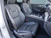 Gebraucht Volvo XC60 Plus 197 PS (144 kW) 2023 Silber SUV