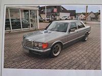 Usata Mercedes E500 252 CV (185 kW) 1990 Grigio Berlina