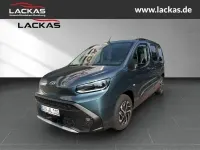 Gebraucht Toyota Proace Verso Basis 130 PS (95 kW) 2024 Libeccio blue metallic Kombi