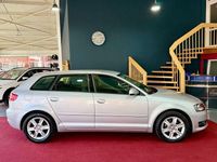 Gebraucht Audi A3 Attraction 105 PS (77 kW) 2012 Silber Kleinwagen