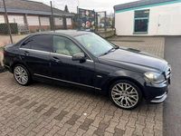 Gebraucht Mercedes C220 Avantgarde Edition 170 PS (125 kW) 2013 Schwarz Limousine