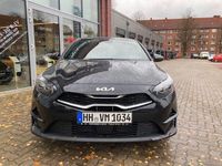 Gebraucht Kia Ceed 120 PS (88 kW) 2023 Schwarz Kleinwagen