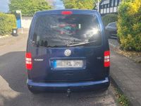 Gebraucht VW Caddy 105 PS (77 kW) 2013 Blau Van / Kleinbus