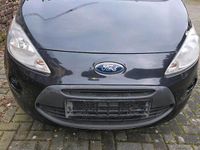 Gebraucht Ford Ka 69 PS (50 kW) 2015 Schwarz Kleinwagen