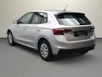 Gebraucht Skoda Fabia Essence 80 PS (58 kW) 2026 Brilliantsilber metallic Kleinwagen