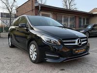Gebraucht Mercedes B180 122 PS (89 kW) 2015 Schwarz Van / Kleinbus
