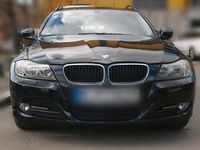 Gebraucht BMW 318 145 PS (106 kW) 2009 Schwarz Kombi