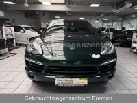 Gebraucht Porsche Cayenne 245 PS (180 kW) 2012 Grün SUV