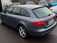 Gebraucht Audi A4 Attraction 143 PS (105 kW) 2012 Grau Kombi