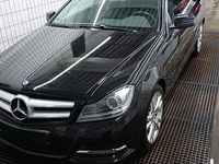 Gebraucht Mercedes C200 184 PS (135 kW) 2015 Schwarz Coupé