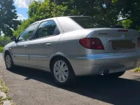 Gebraucht Citroën Xsara 75 PS (55 kW) 2004 Silber Limousine