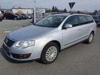 Gebraucht VW Passat Trendline 140 PS (102 kW) 2009 Reflex silver metallic Kombi