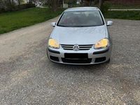 Używany VW Golf IV 75 KM (55 kW) 2006 Srebrny Sedan/Limuzyna