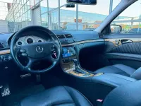 Używany Mercedes E500 387 KM (284 kW) 2007 Czarny Kombi