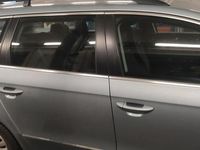 Gebraucht VW Passat 140 PS (102 kW) 2007 Blau Kombi