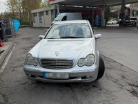 Gebraucht Mercedes C220 143 PS (105 kW) 2002 Grau Limousine