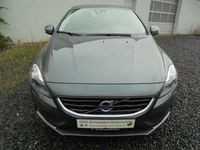 gebraucht Volvo V40 T2 You Xenon/Tel/PDC/LM/Temp/AHK/Sound