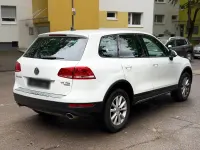 Gebraucht VW Touareg 245 PS (180 kW) 2013 Weiß SUV