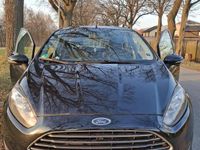 Gebraucht Ford Fiesta Trend 60 PS (44 kW) 2012 Schwarz Kleinwagen