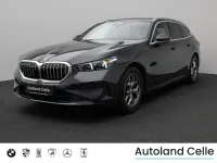 Gebraucht BMW 520 Sport Line 197 PS (144 kW) 2025 Sophistograu brillanteffekschwarz Limousine