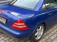 Gebraucht Mercedes SLK200 136 PS (100 kW) 1999 Blau Cabrio