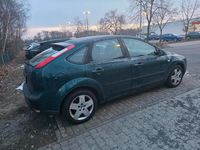 Gebraucht Ford Focus 100 PS (73 kW) 2007 Grün Limousine