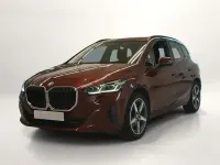 Gebraucht BMW 218 Active Tourer Comfort Edition 136 PS (100 kW) 2025 Piemont rot Van / Kleinbus