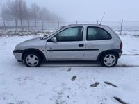 Gebraucht Opel Corsa 65 PS (47 kW) 1998 Silber Kleinwagen