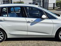Gebraucht BMW 220 Gran Tourer 190 PS (139 kW) 2020 Mineralweiss metallic Van / Kleinbus