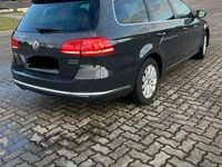 Gebraucht VW Passat Comfortline 140 PS (102 kW) 2013 Grau Limousine