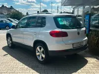 Gebraucht VW Tiguan Trendline 122 PS (89 kW) 2014 Weiß SUV