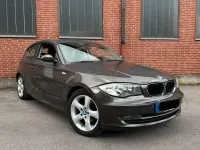 Gebraucht BMW 118 143 PS (105 kW) 2011 Braun Kleinwagen
