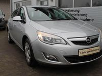 Gebraucht Opel Astra Selection 95 PS (69 kW) 2011 Silber Kombi