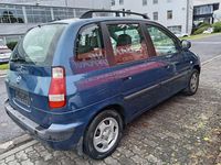 Gebraucht Hyundai Matrix 103 PS (75 kW) 2008 Blau Van / Kleinbus