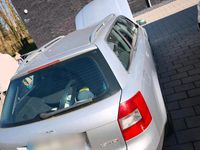 Gebraucht Audi A4 Basis 131 PS (96 kW) 2002 Silber Kombi